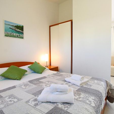 Apartments Munida 734 Медулин Екстер'єр фото