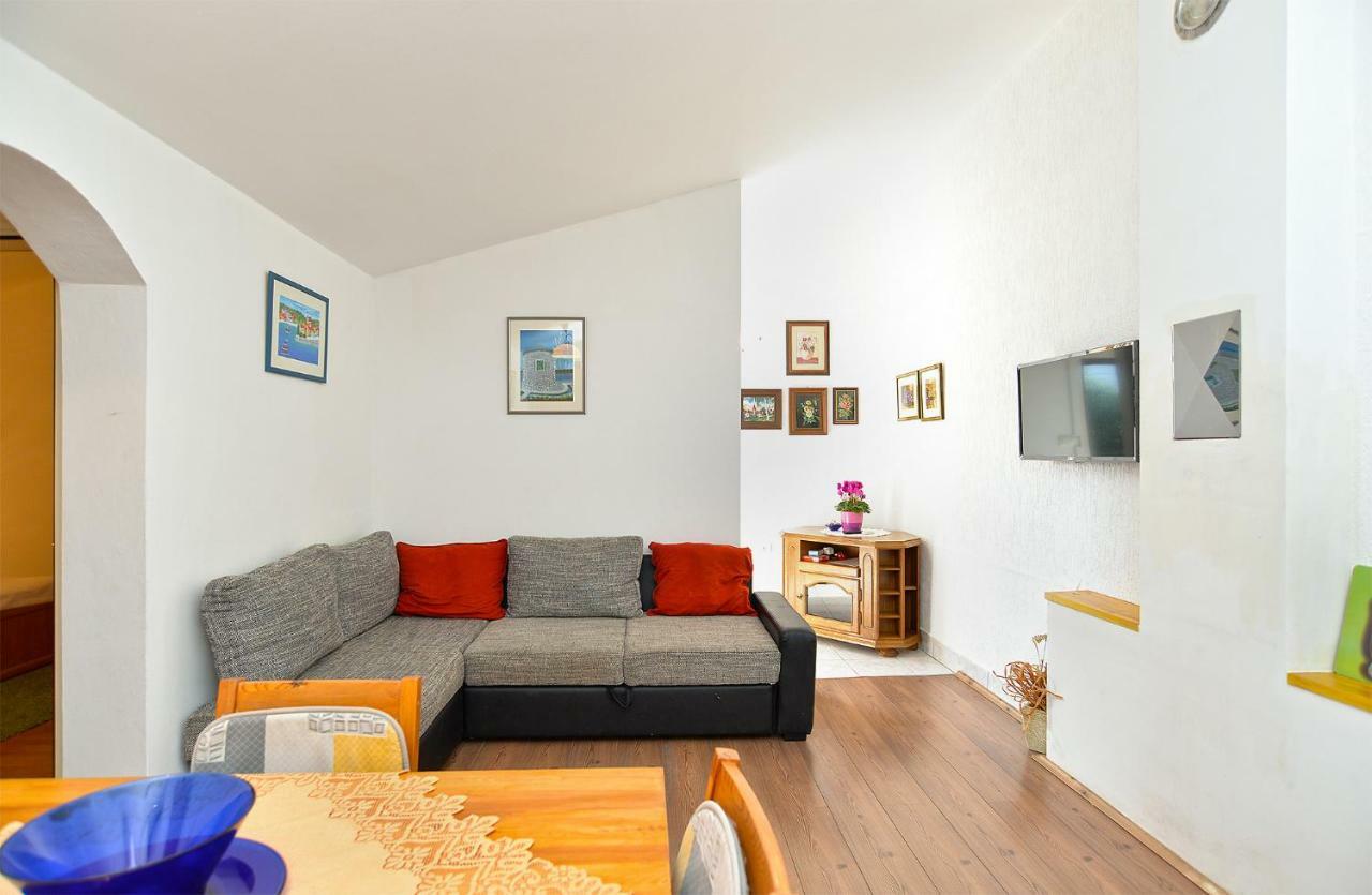 Apartments Munida 734 Медулин Екстер'єр фото